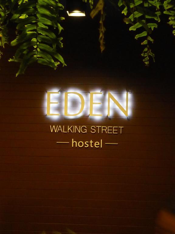 Eden Walking Street Hostel Chiang Mai Exterior photo